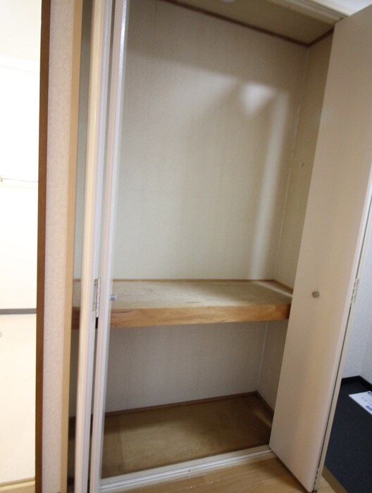 物件内観写真20　(収納)