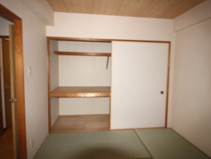 物件内観写真22　(収納)