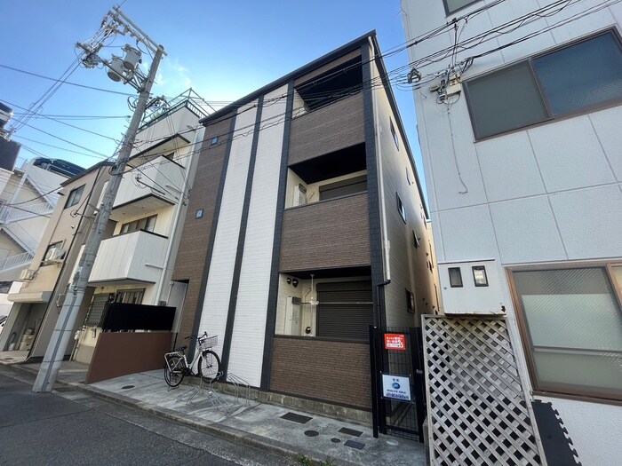 物件外観写真1　(外観写真)