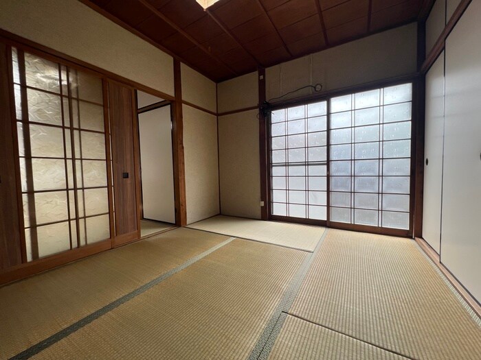 物件内観写真9　(居室)