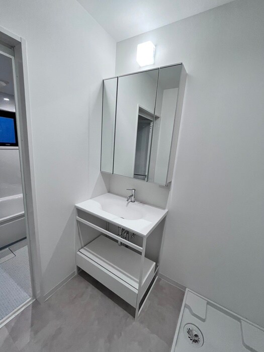 物件内観写真10　(洗面)