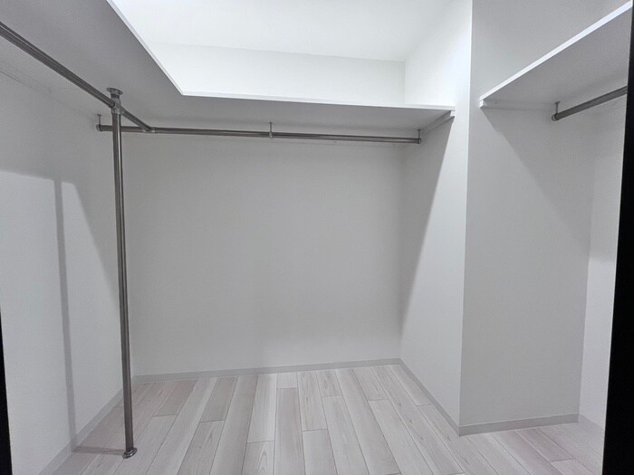 物件内観写真12　(収納)