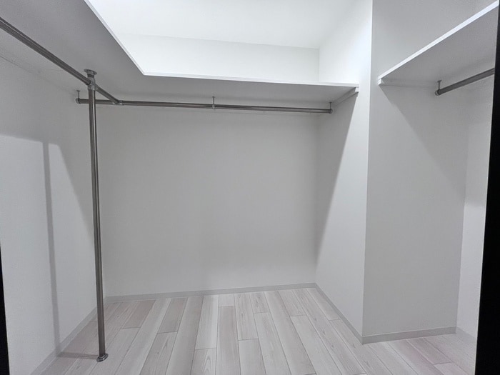 物件内観写真12　(収納)