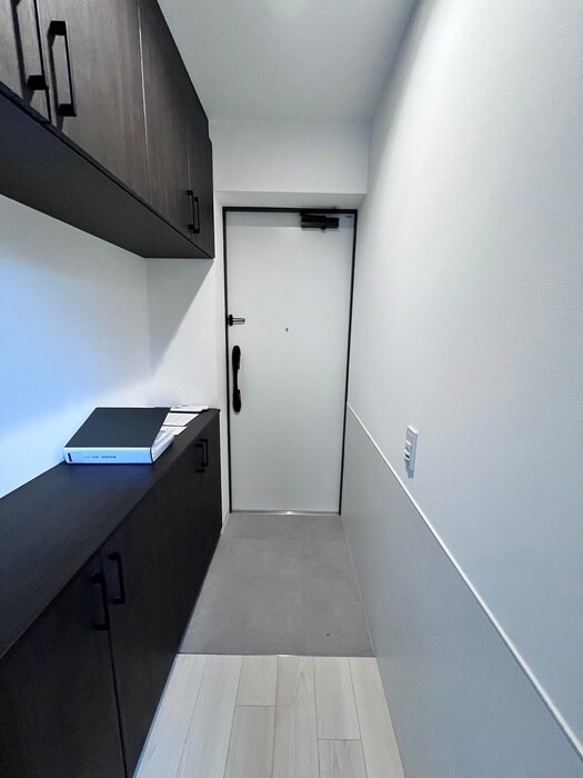 物件内観写真19　(玄関)