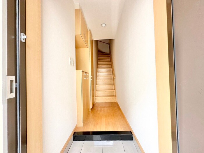 物件内観写真19　(廊下)