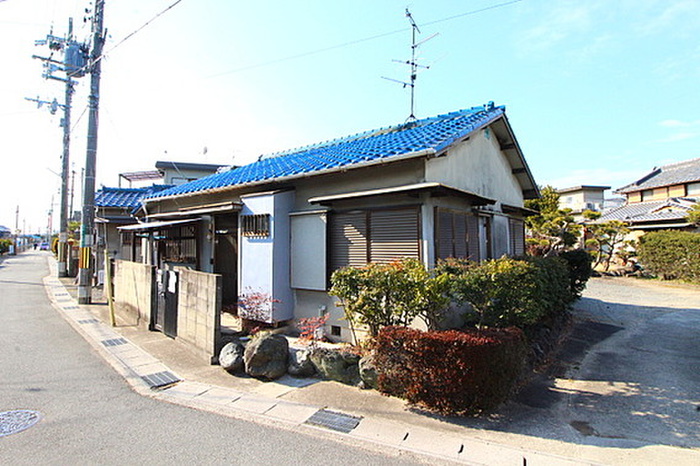 柱本1丁目平屋
