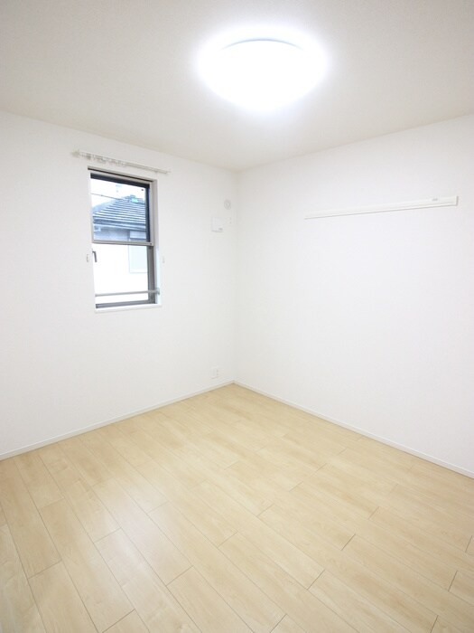 物件内観写真14　(居室)