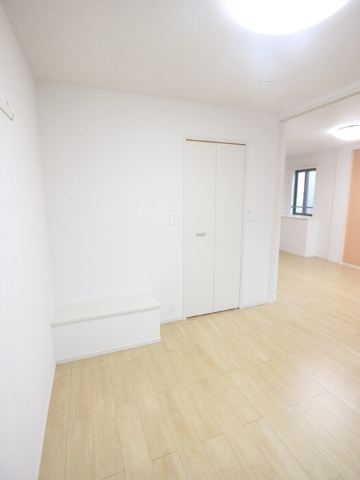 物件内観写真17　(居室)