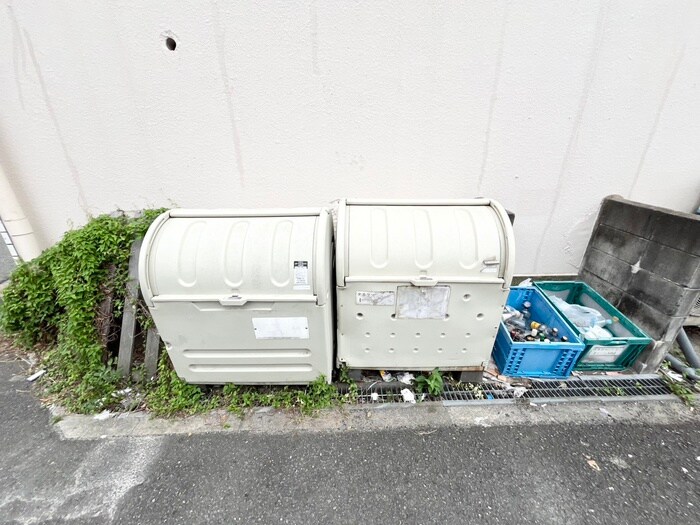 物件外観写真6　(建物設備)