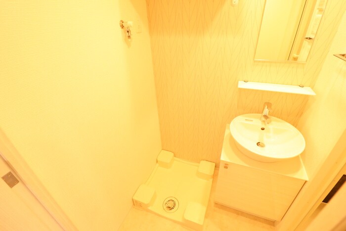 物件内観写真18　(洗濯機置場)