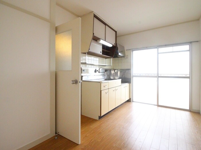 物件内観写真7　(居室)