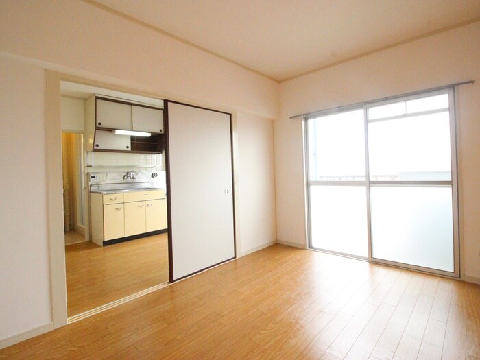 物件内観写真21　(居室)