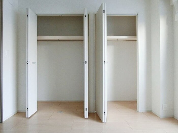 物件内観写真11　(収納)