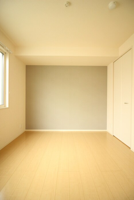 物件内観写真13　(居室)