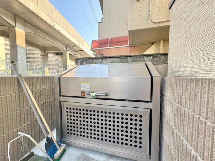 物件外観写真6　(建物設備)