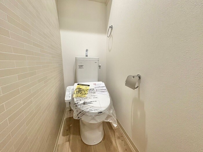 物件内観写真13　(トイレ)