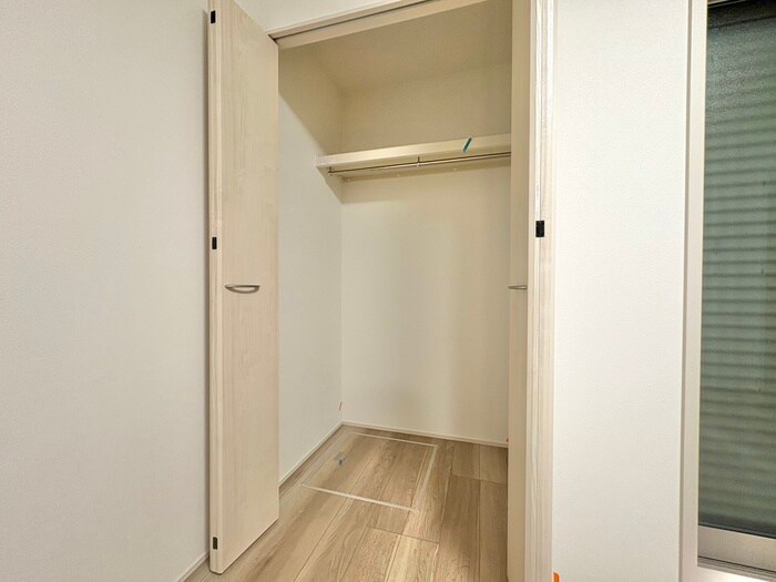 物件内観写真15　(収納)