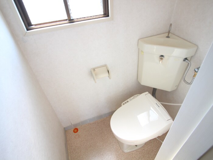物件内観写真17　(トイレ)