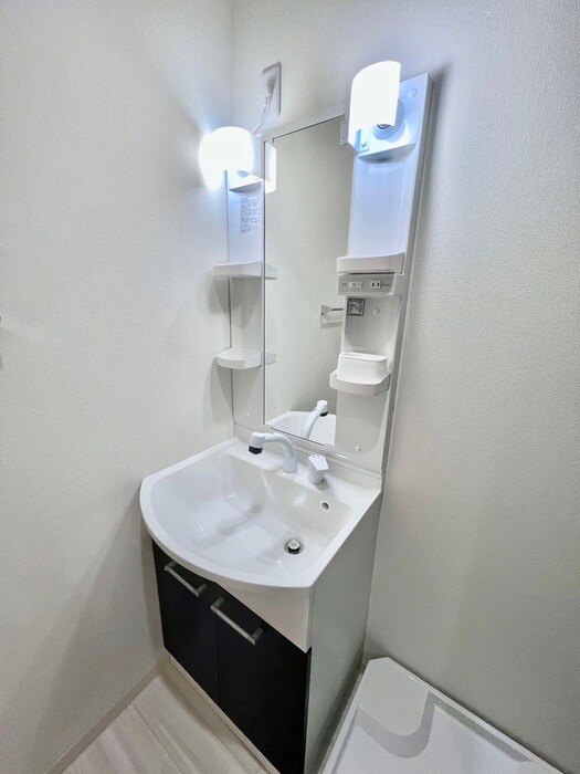 物件内観写真11　(洗面)