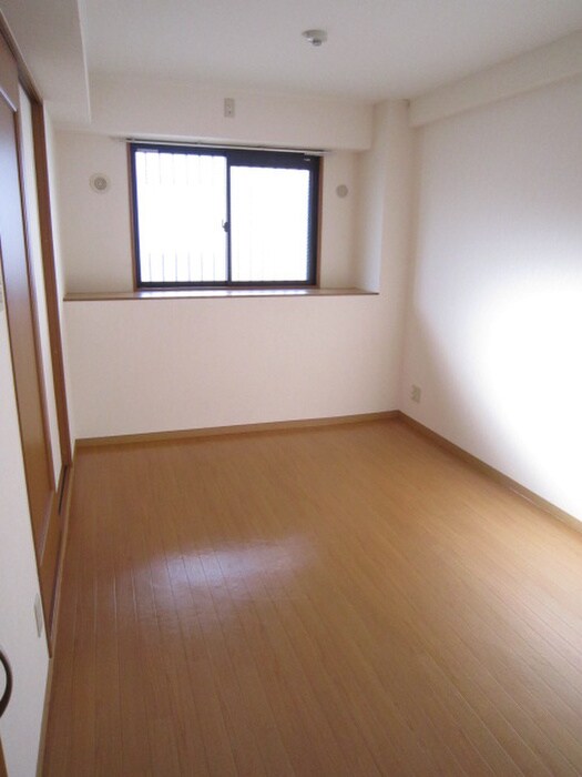 物件内観写真12　(居室)