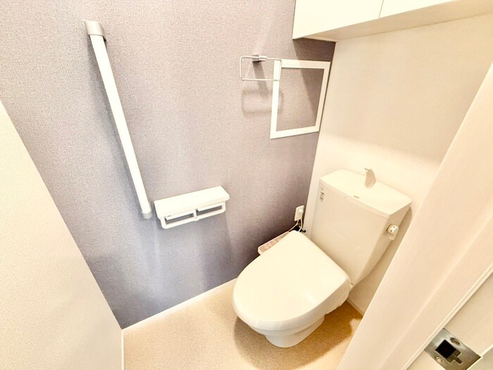 物件内観写真14　(トイレ)