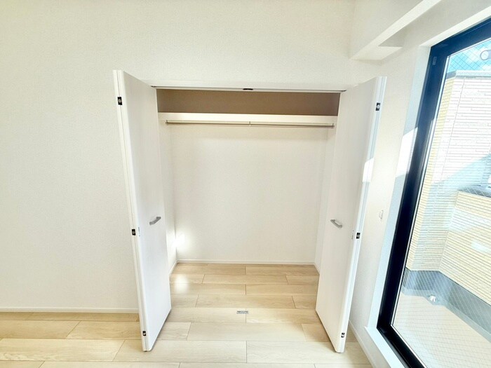 物件内観写真16　(収納)