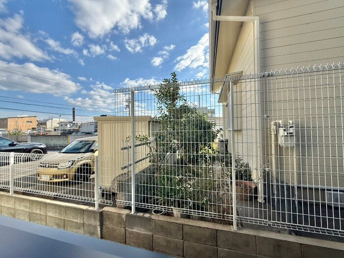 物件内観写真22　(室内からの展望)