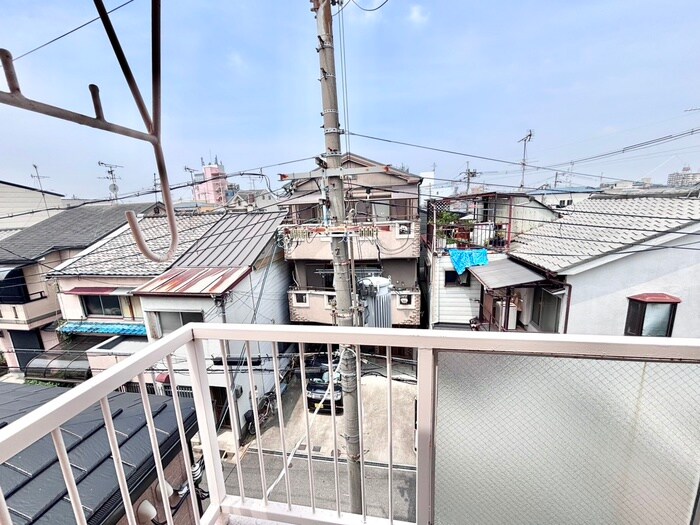 物件内観写真22　(室内からの展望)