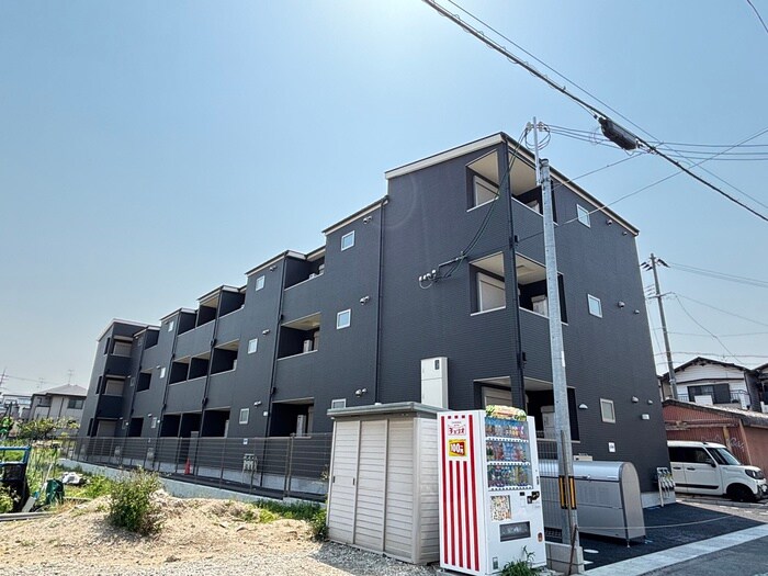 物件外観写真1　(外観写真)