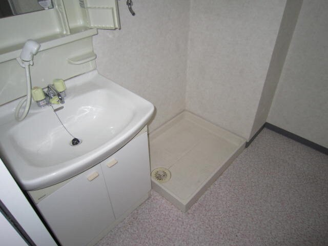 物件内観写真8　(洗面)