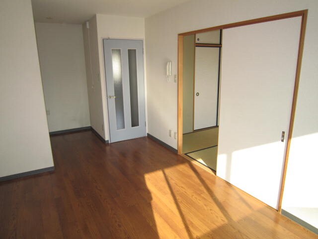 物件内観写真14　(居室)