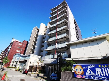 プライマル西宮夙川外観写真