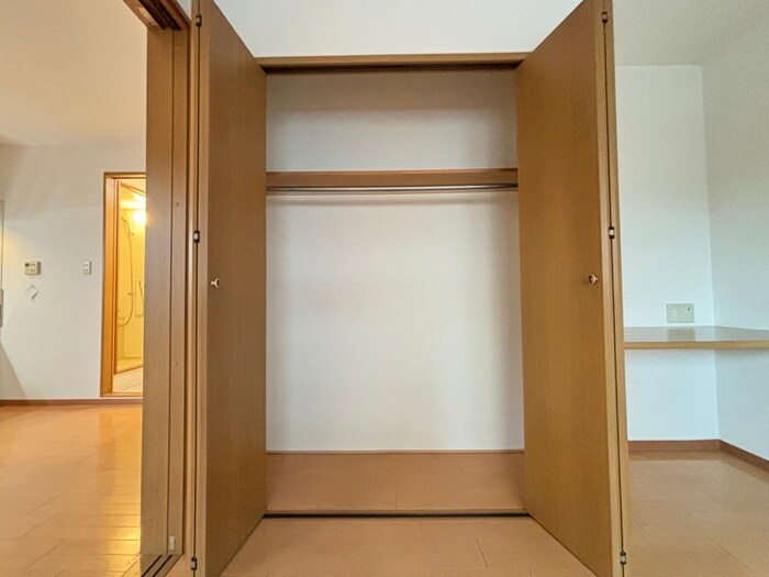 物件内観写真11　(収納)