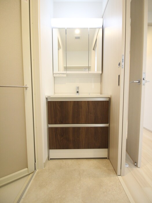 物件内観写真12　(洗面)