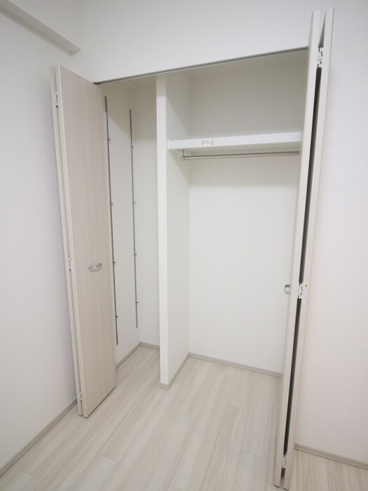 物件内観写真16　(収納)