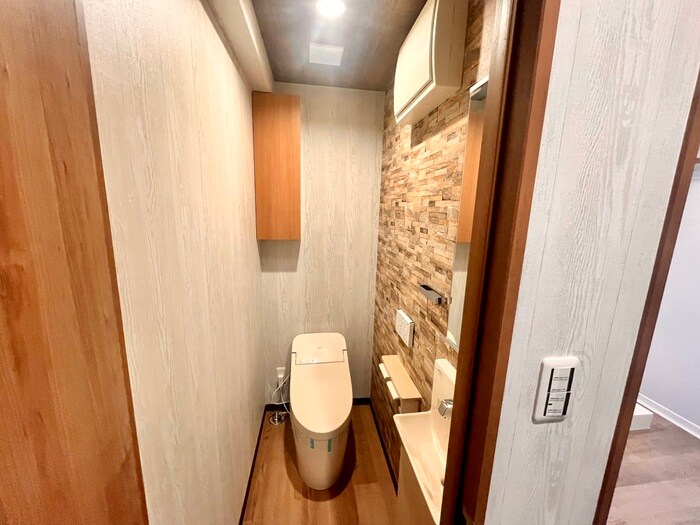 物件内観写真12　(トイレ)