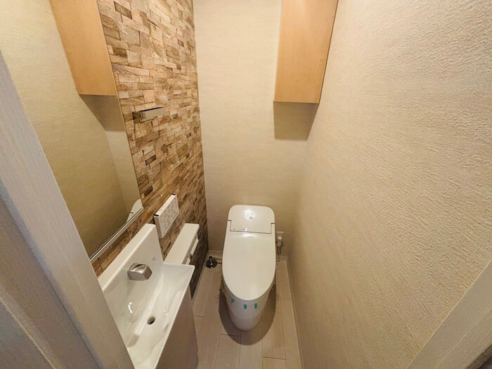 物件内観写真13　(トイレ)