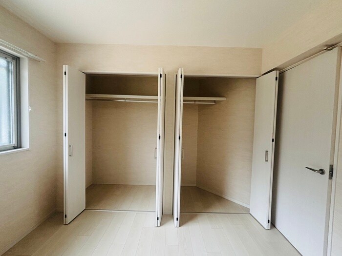 物件内観写真14　(収納)