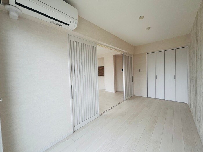 物件内観写真15　(収納)