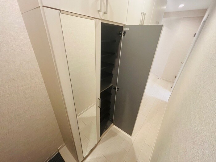 物件内観写真17　(靴箱)