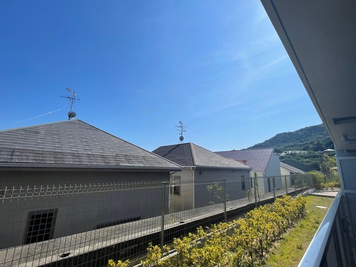 物件内観写真17　(室内からの展望)
