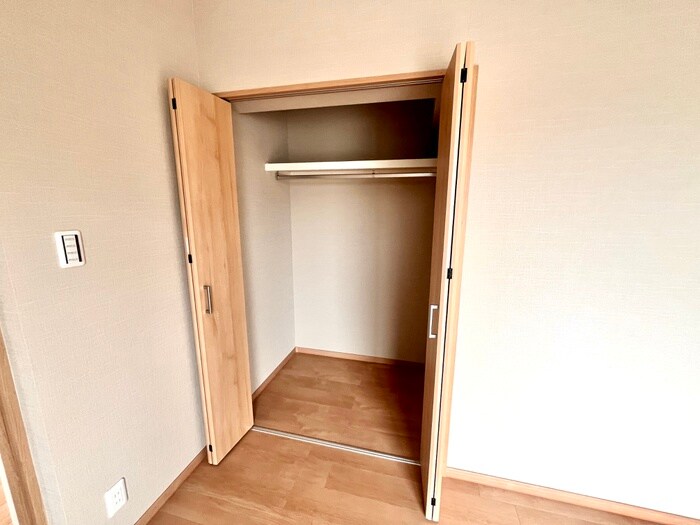 物件内観写真18　(収納)