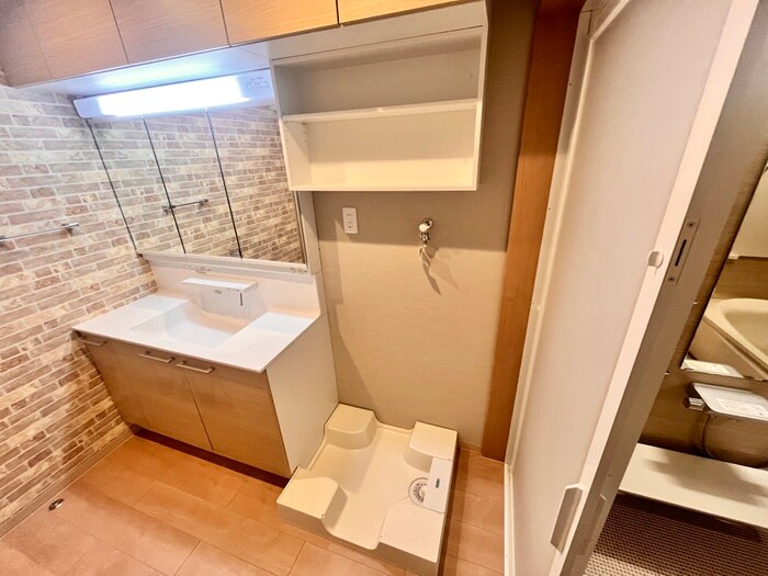 物件内観写真21　(洗濯機置場)