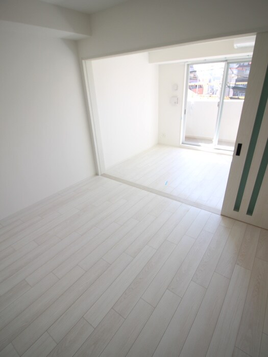 物件内観写真13　(居室)