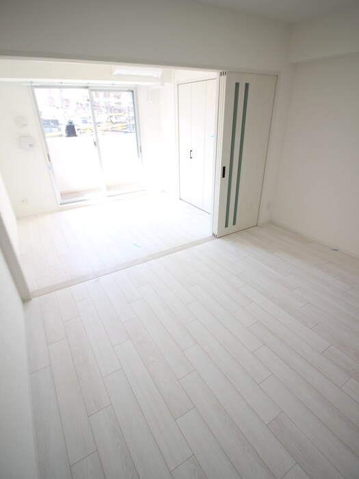 物件内観写真13　(居室)