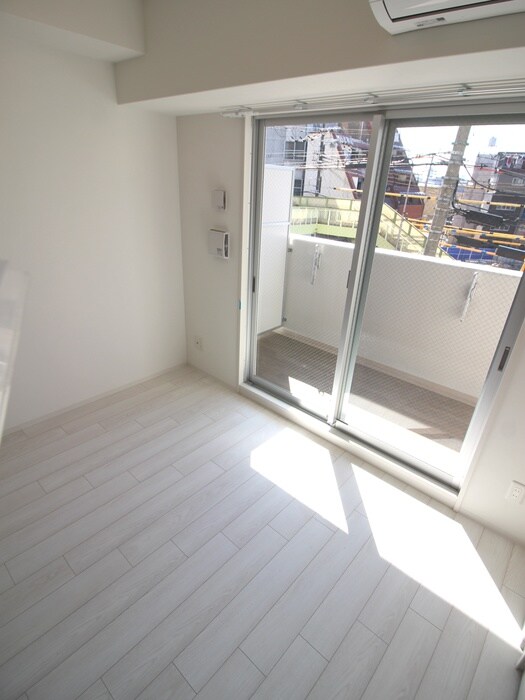 物件内観写真15　(居室)