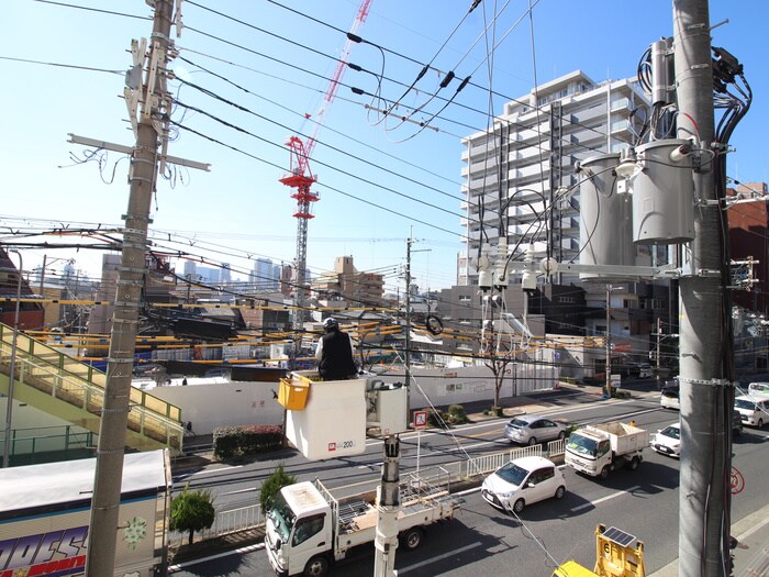 物件内観写真18　(室内からの展望)