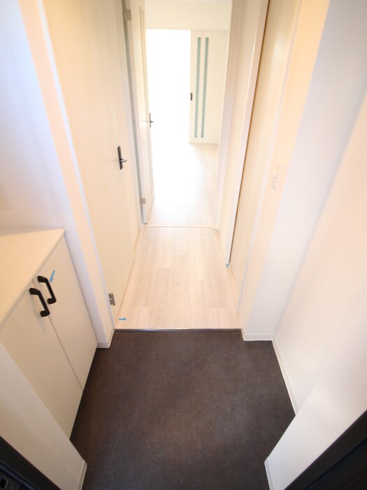 物件内観写真20　(玄関)