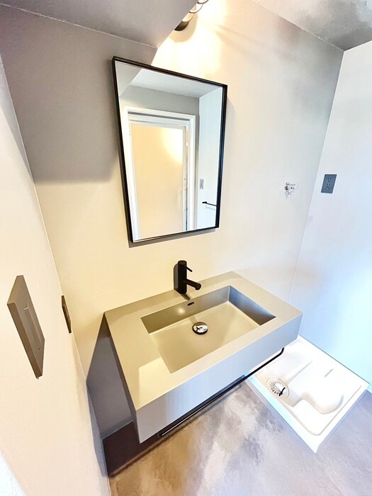 物件内観写真13　(洗面)