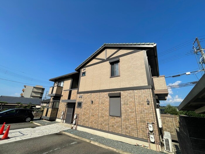 物件外観写真3　(外観写真)